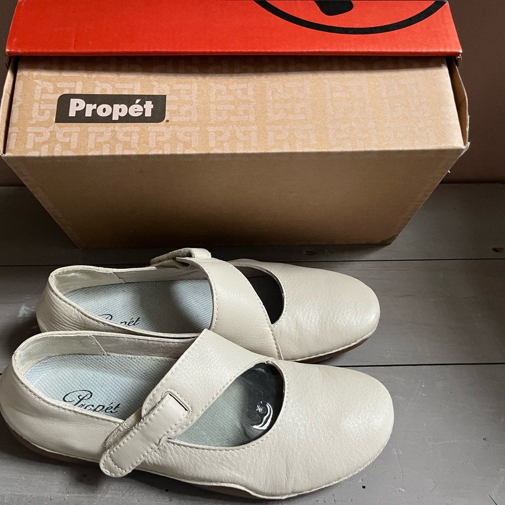 Propet Sparrow Casual Women's Shoes New